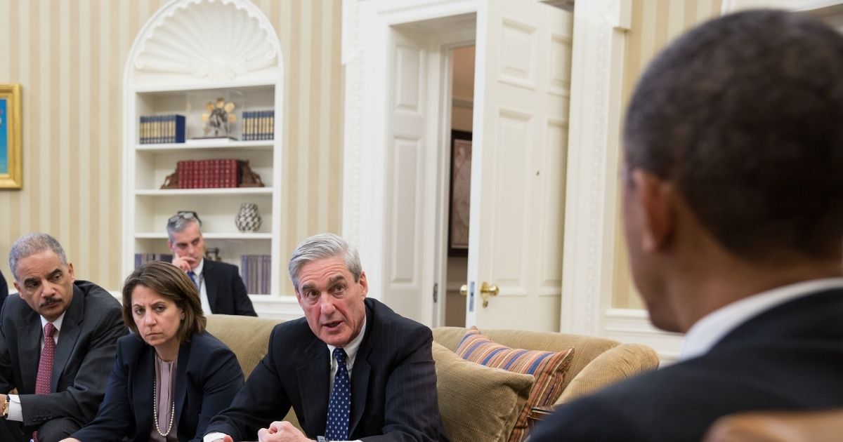Robert Mueller in White House meeting with Obama