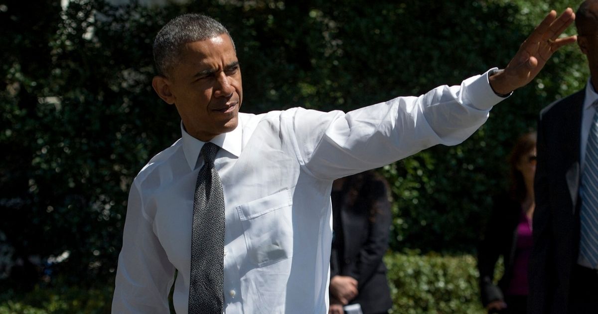 President Barack Obama waves to guests after an event hosting wounded warrior cyclists at the White House in Washington, D.C. April 16, 2015. Wounded military veterans from each service rode their cycles around the White House south lawn to raise awareness for wounded veterans as part of the Wounded Warrior Project Annual Soldier Ride. (DoD News photo by EJ Hersom)