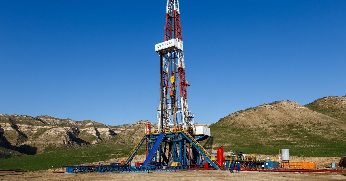 ERIELL oil rig