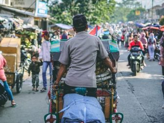 Becak; Indonesia’s traditional rickshaw cycle