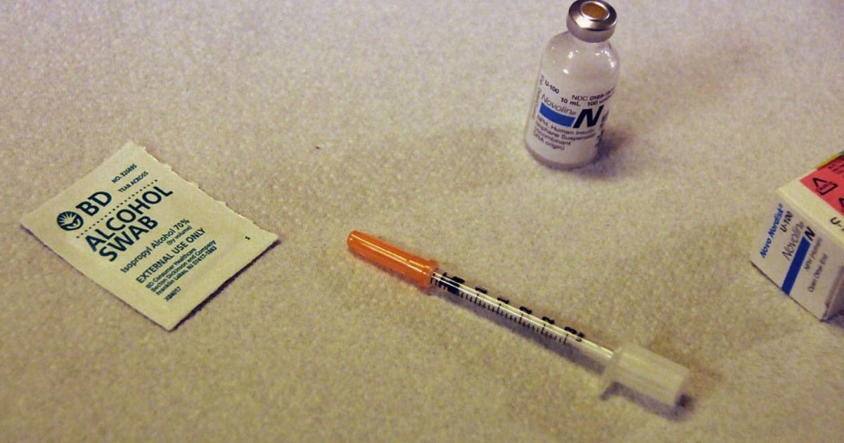 The necessary items for insulin injection
