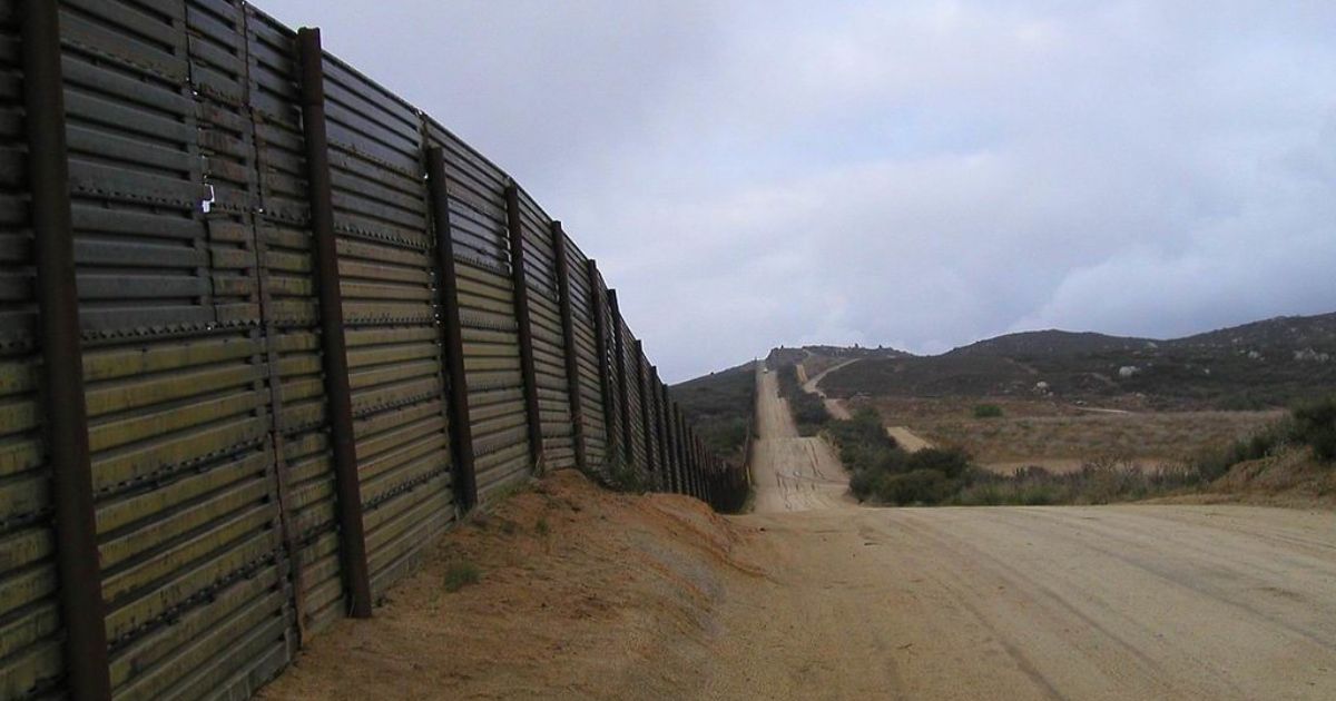 The ends of the PCT are opposites. The Mexican border is walled off, patrolled by Border Guards and in the desert. After arriving, you quickly want to head north - the more common direction for through hikers.