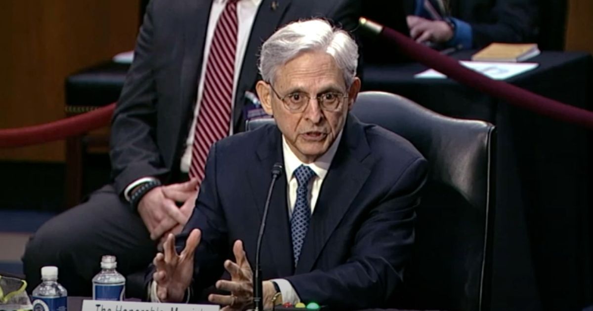Sen Lee questions Judge Garland about 2A rights in Sen Judiciary Committee on Feb. 24.