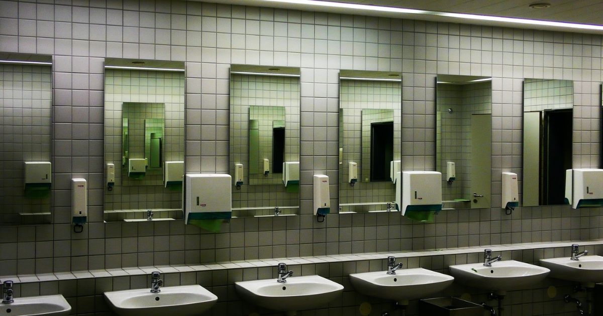 Mirrors and sinks in a restroom