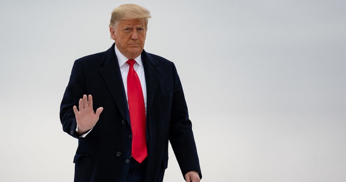 President Donald J. Trump disembarks Marine One at Valley International Airport in Harlingen, Texas Tuesday, Jan. 12, 2021, and boards Air Force One en route to Joint Base Andrews, Md.