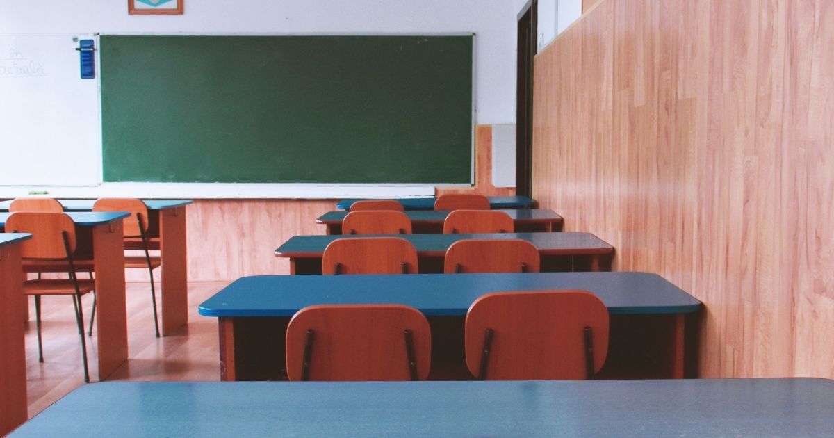 Empty classroom (Dids / Pexels)