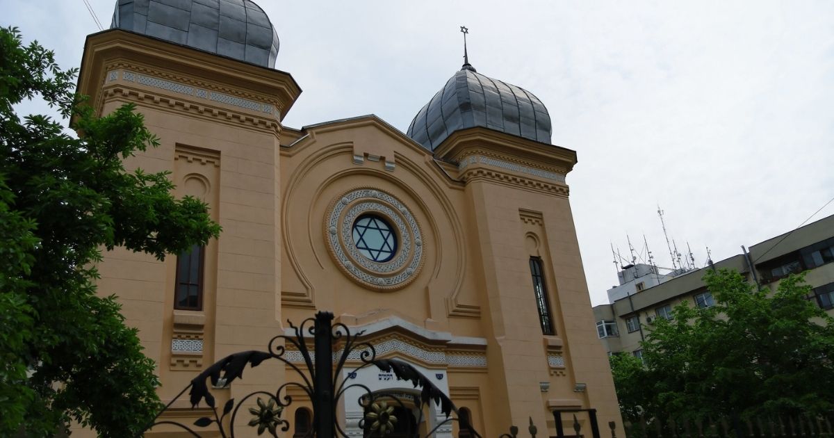 Synagogue in Romania. (Emmanuel DYAN / Flickr)