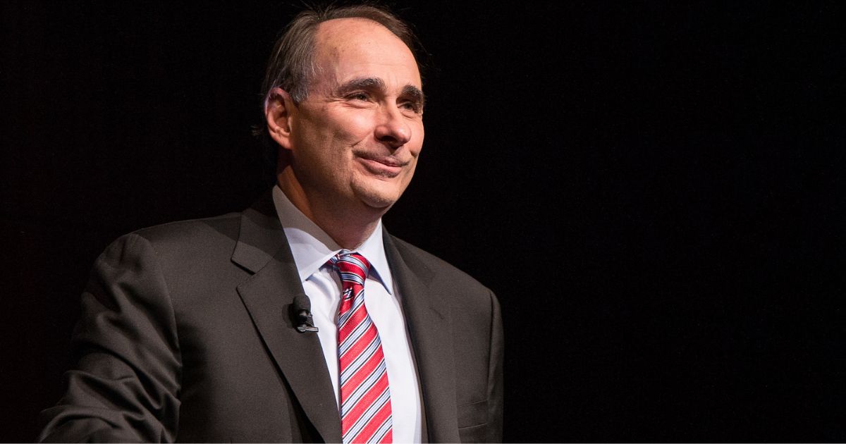 Political strategist David Axelrod joined Friends of the LBJ Library members to speak about his memoir, "Believer: My Forty Years in Politics," at the LBJ Presidential Library on February 25, 2015. The discussion was moderated by director Mark Updegrove and introduced by Elizabeth Christian. (LBJ Library / Lauren Gerson / Flickr)