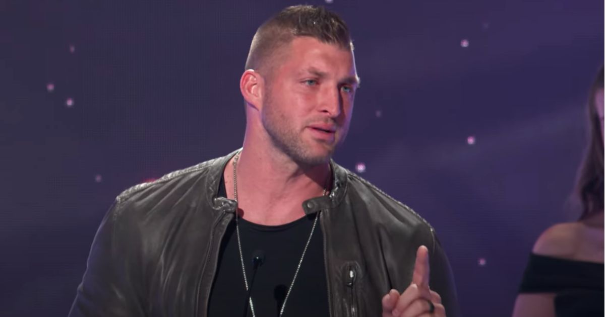 Tim Tebow Used Award Acceptance Speech to Bring Glory to True MVP Who ...