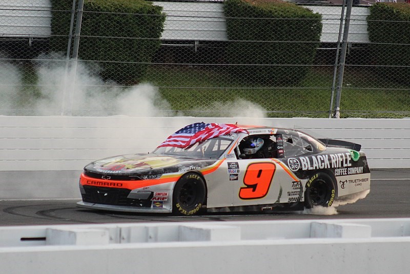 Noah Gragson Nascar burnout