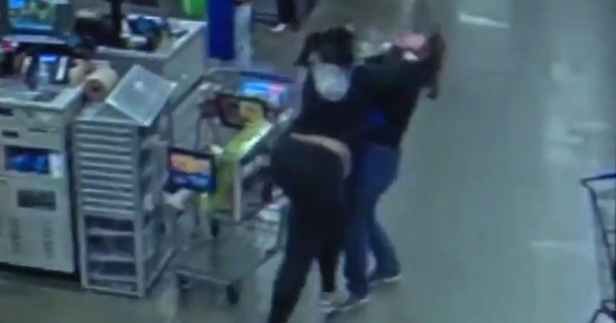 This Twitter screen shot shows the confrontation between a Michigan mother and a store clerk.